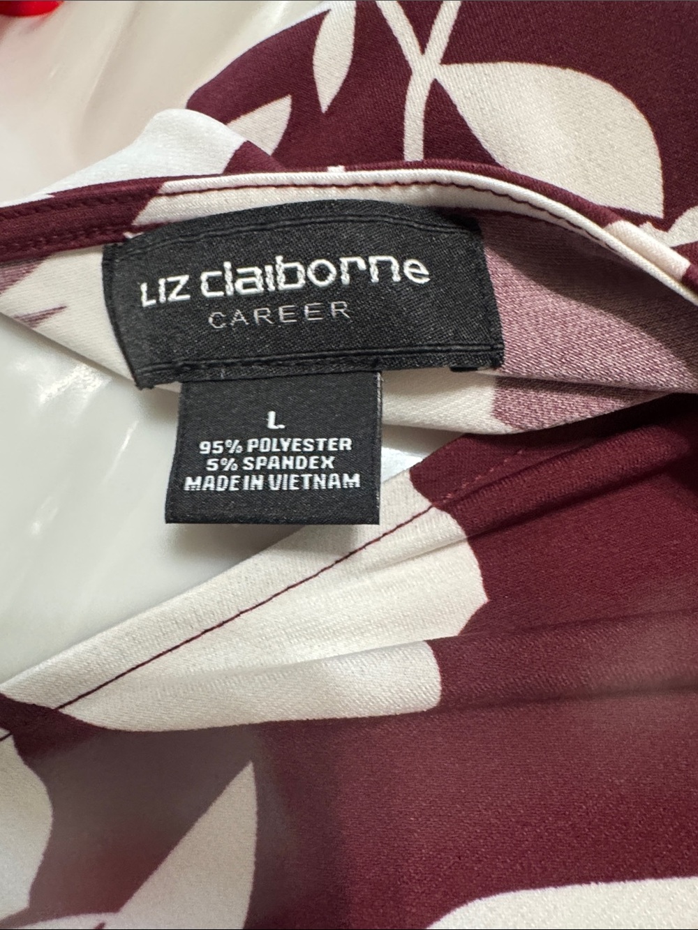 Liz Claiborne Maroon Floral Flutter Sleeve Blouse - Picture 8 of 8